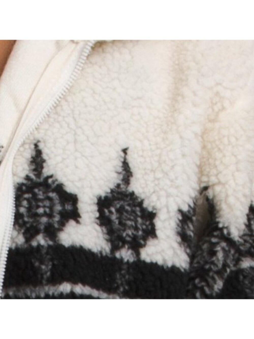 KYODAN Placement Sherpa Jacket With Mock Neck And Woven Welt Pockets - Picture 3 of 3